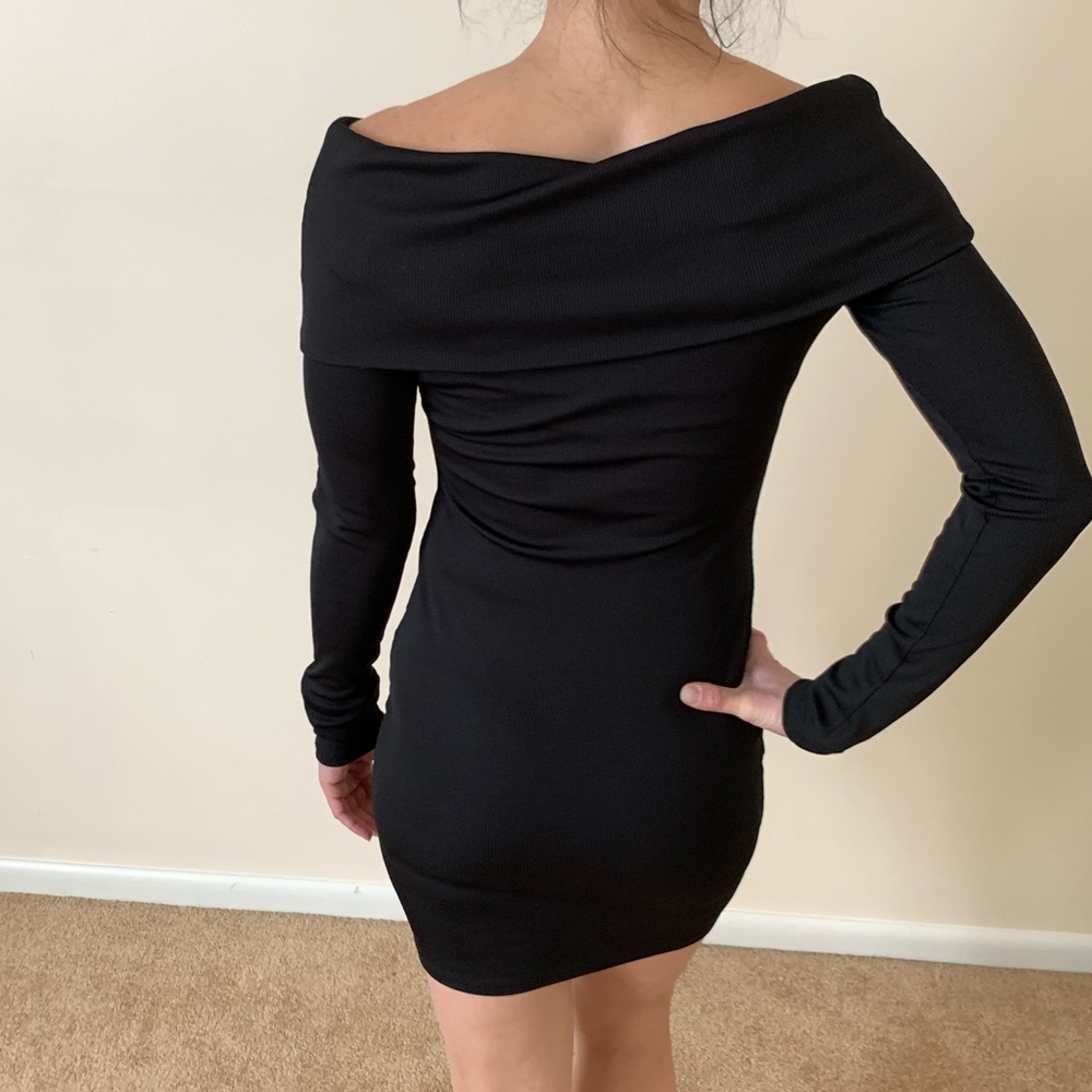 Off the Shoulder Black Dress - Picture 2 of 9